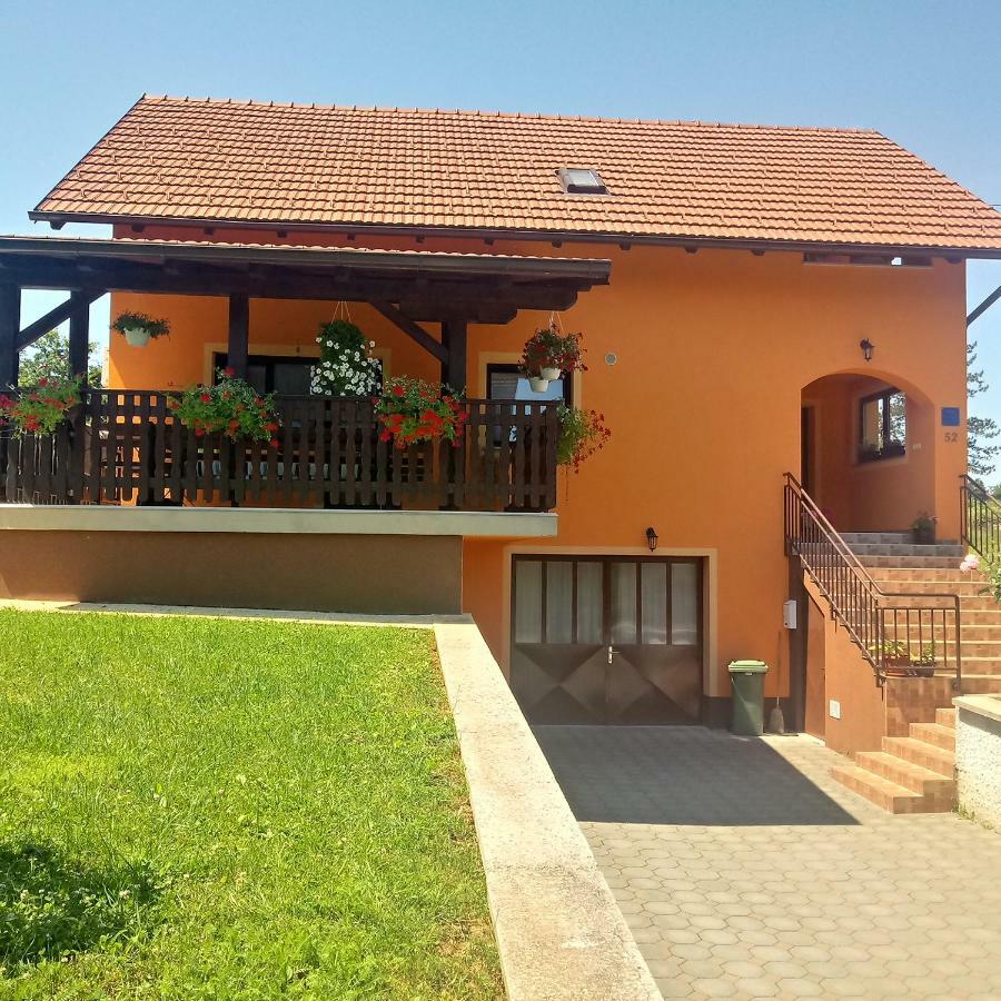 Apartment Petrovic Slunj Exterior photo